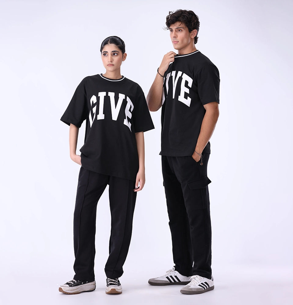 Oversized T-Shirt Give Black
