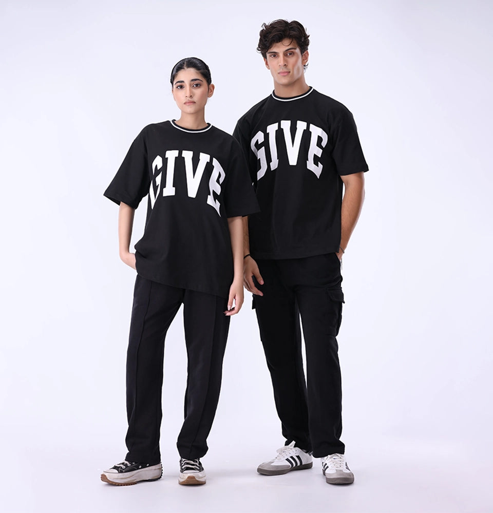 Oversized T-Shirt Give Black